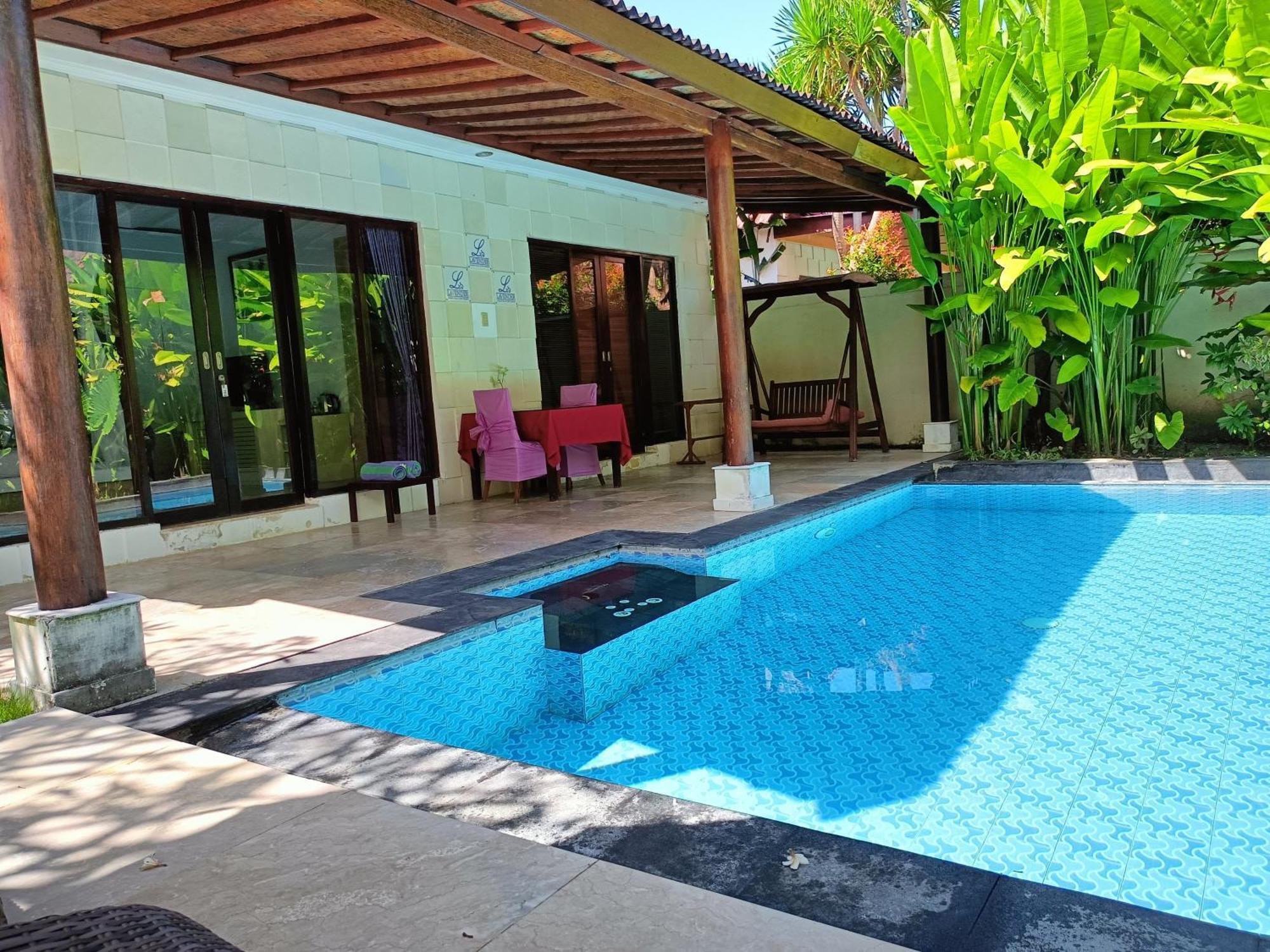 Lavender Villa & Spa Кута Екстериор снимка