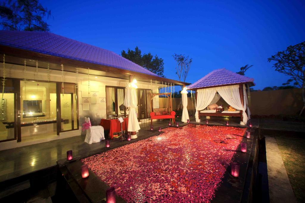 Lavender Villa & Spa Кута Стая снимка